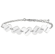 Zilveren armband vijf hartjes met naam Names4ever